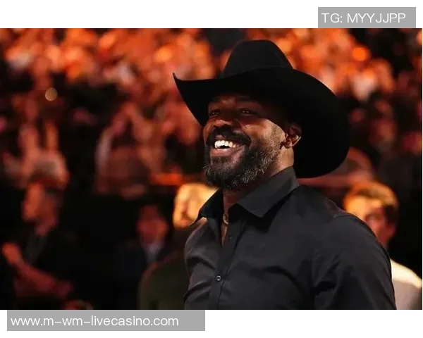 UFC巅峰对决琼斯挑战蜘蛛人谁将成为终极格斗之王